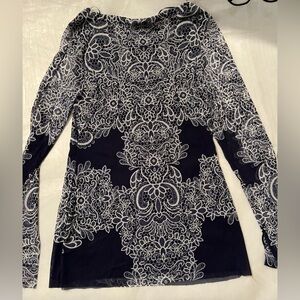 INC International Concepts Fitted White and Blue Long Sleeve Blouse size M